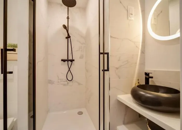 Elegant Divine Sun Quartier Canal St Martin *