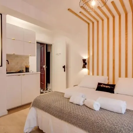 Elegant Divine Sun Quartier Canal St Martin Appartement *