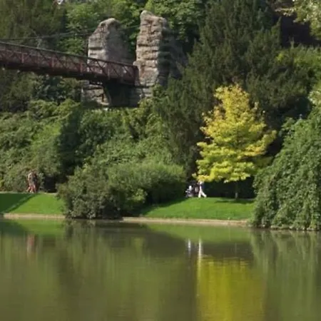 Elegant Divine Sun Quartier Canal St Martin Appartement Parijs