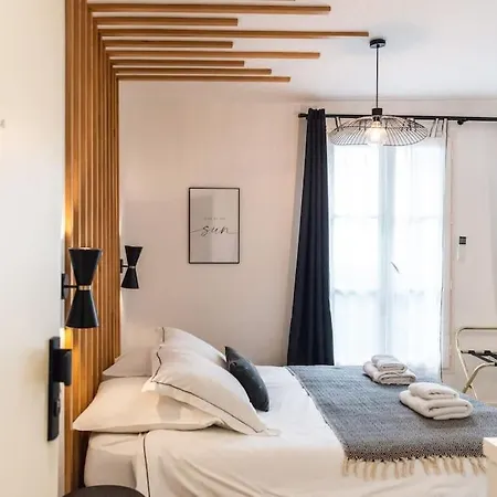 Appartement Elegant Divine Sun Quartier Canal St Martin Parijs